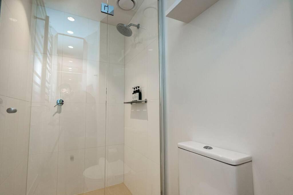 Luxe Haven - 42Nd Floor Panoramic City Views 멜번 외부 사진